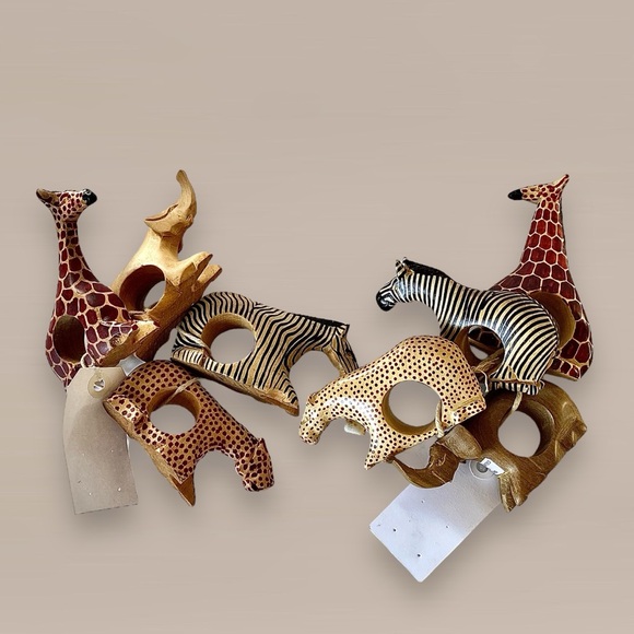 NWT Set of 8 Handmade Safari Animals Napkin Rings Zebra Elephant Giraffe Cheetah - Picture 3 of 13